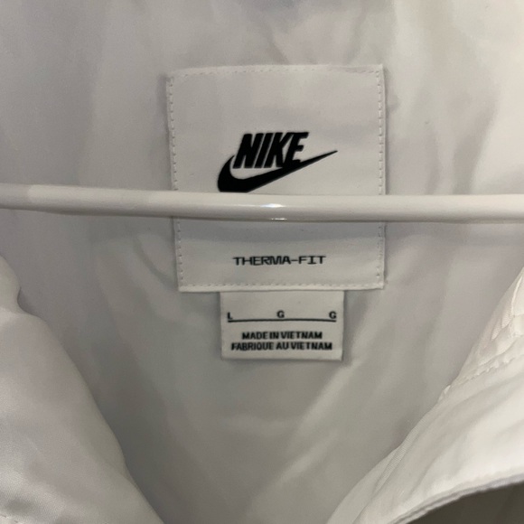 Nike Sportswear Classic Puffer oversized Therma-FIT LOOSE Vest White L MSRP $110 - Picture 6 of 9